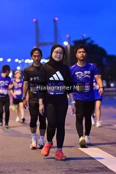 Runner Photo 1730136