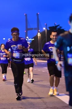 Runner Photo 1730148