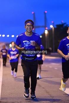 Runner Photo 1730149