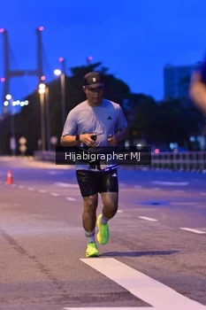 Runner Photo 1730168