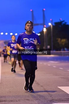 Runner Photo 1730174