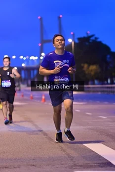 Runner Photo 1730183