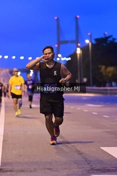 Runner Photo 1730188