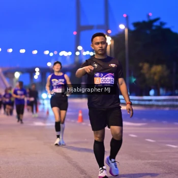 Runner Photo 1730247