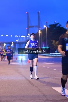 Runner Photo 1730254