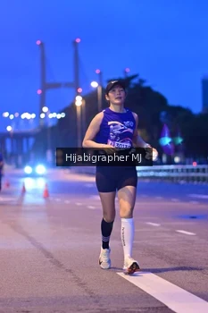 Runner Photo 1730259