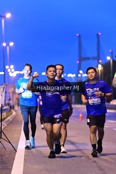 Runner Photo 1730299