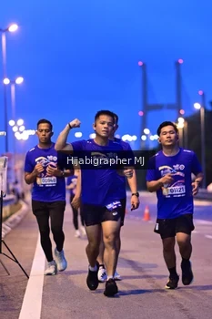 Runner Photo 1730302