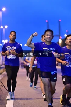 Runner Photo 1730304