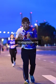 Runner Photo 1730313