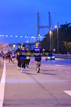 Runner Photo 1730351