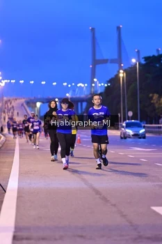 Runner Photo 1730353
