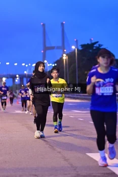 Runner Photo 1730369