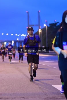 Runner Photo 1730378