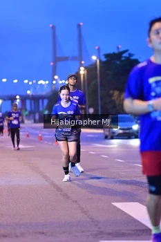 Runner Photo 1730420