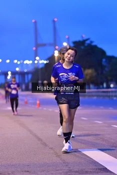 Runner Photo 1730425