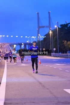 Runner Photo 1730433