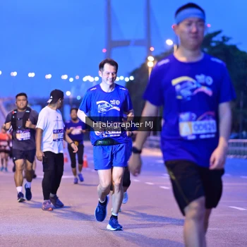 Runner Photo 1730470