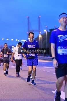 Runner Photo 1730474
