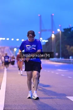 Runner Photo 1730527