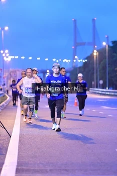Runner Photo 1730551