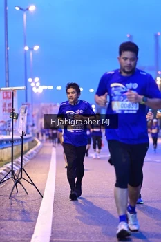 Runner Photo 1730583