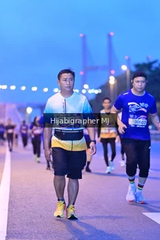 Runner Photo 1730591