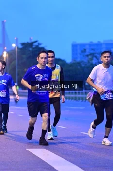 Runner Photo 1730602