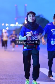 Runner Photo 1730615