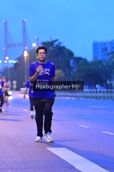 Runner Photo 1730616