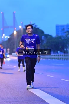 Runner Photo 1730618