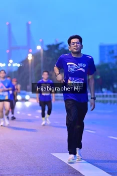Runner Photo 1730621