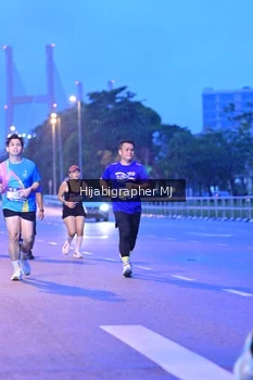Runner Photo 1730625
