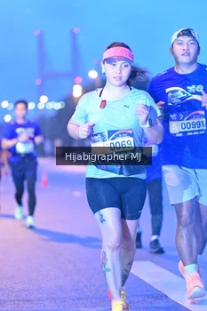 Runner Photo 1730651