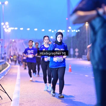 Runner Photo 1730693