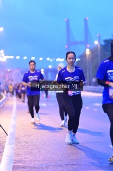 Runner Photo 1730702