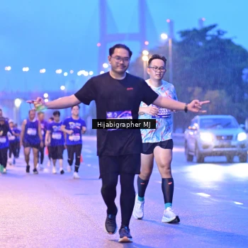 Runner Photo 1730709