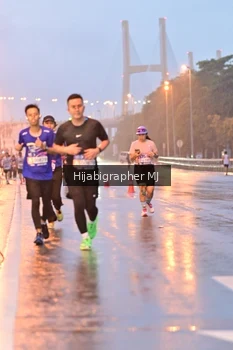 Runner Photo 1730855