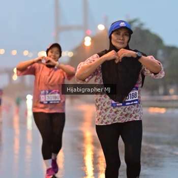 Runner Photo 1731103