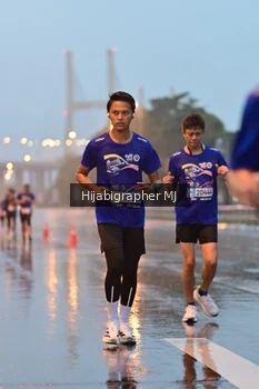 Runner Photo 1731136