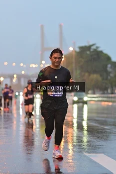 Runner Photo 1731308