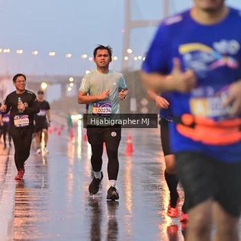 Runner Photo 1731338
