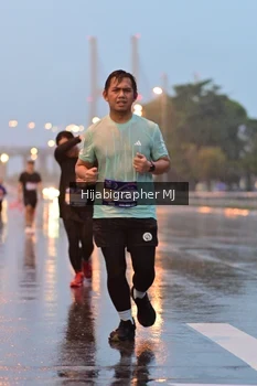 Runner Photo 1731342