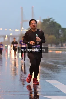 Runner Photo 1731351