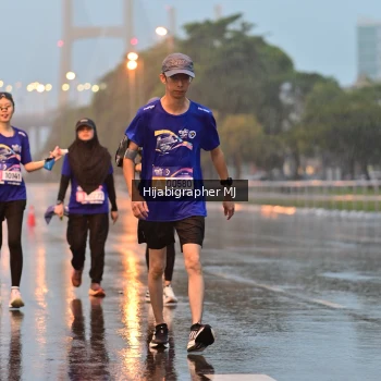 Runner Photo 1731441