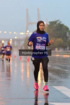 Runner Photo 1731468
