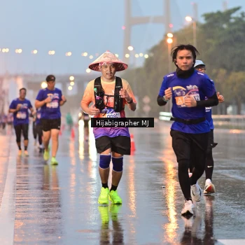 Runner Photo 1731532
