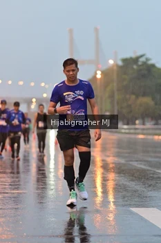 Runner Photo 1731605
