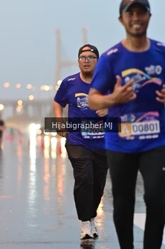 Runner Photo 1731657