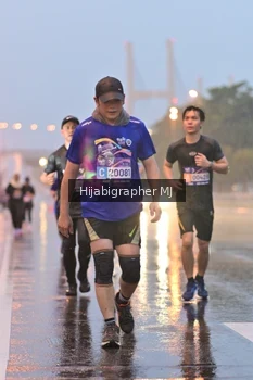 Runner Photo 1731675